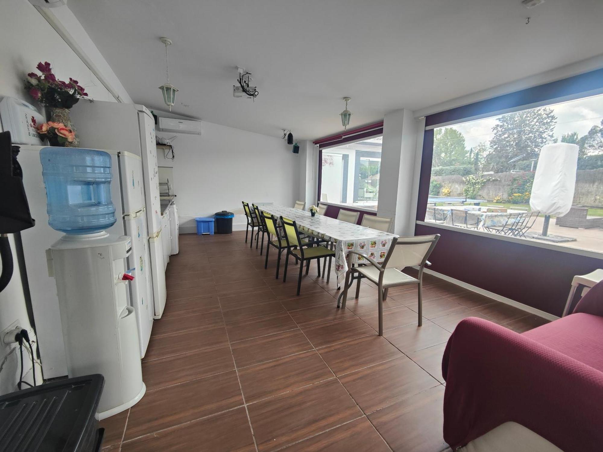 Chalet Con Piscina Y Jacuzzi En Madrid Alquila Habitaciones Algete Eksteriør bilde